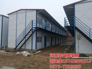 新鄉(xiāng)市經(jīng)三路與緯七路交叉口，天寶華庭工地臨建彩板房